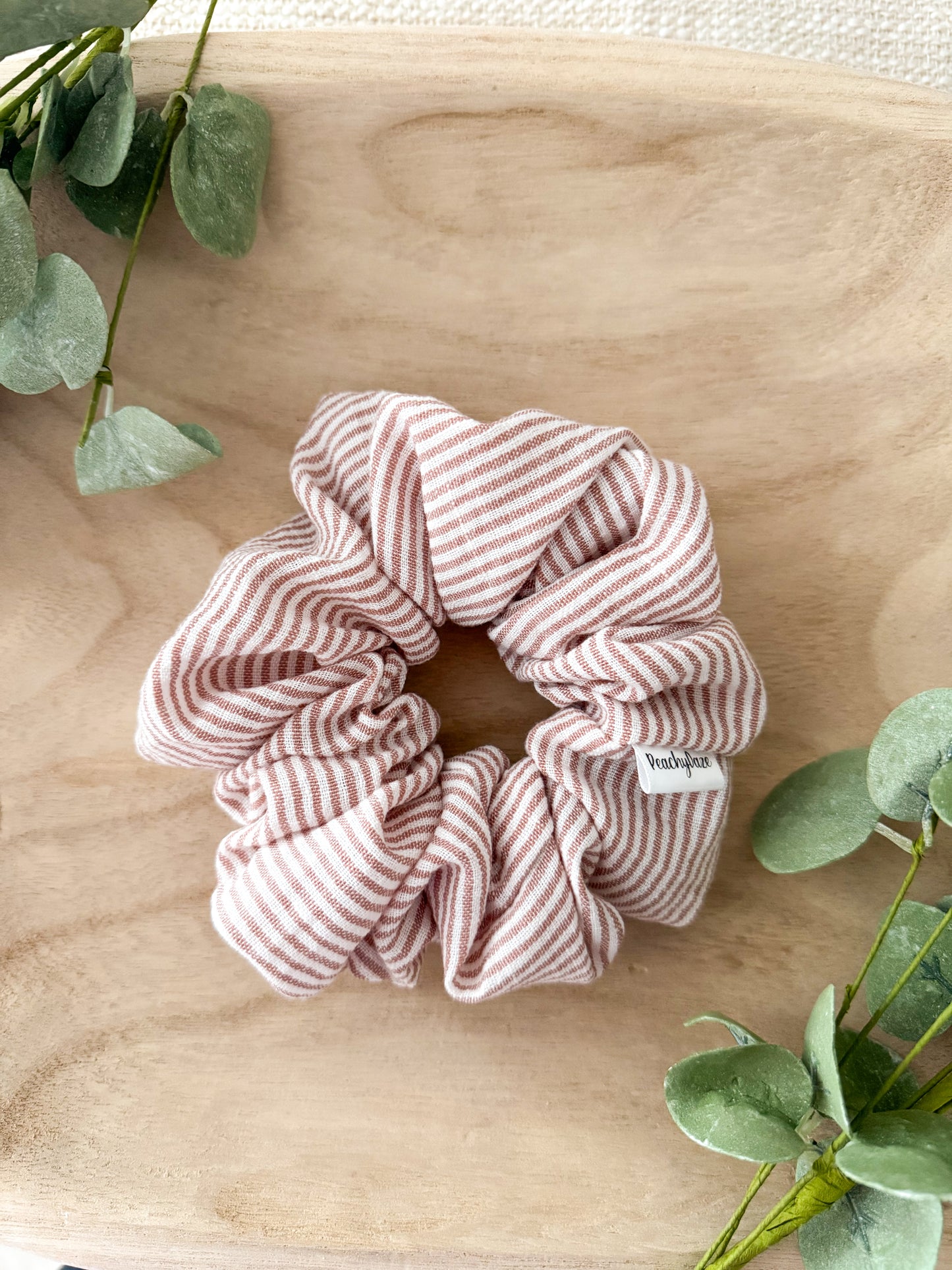 Sandy Scrunchie