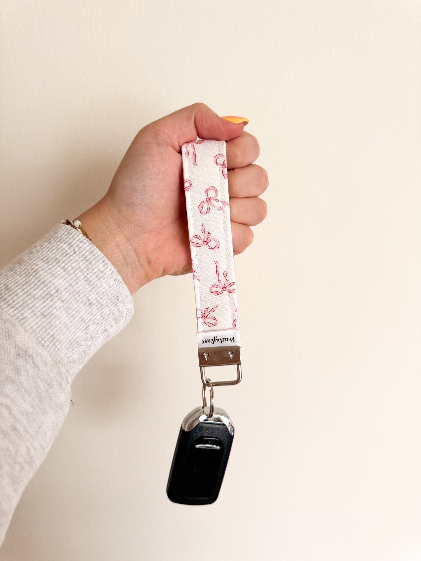 Sweet Bow Keychain