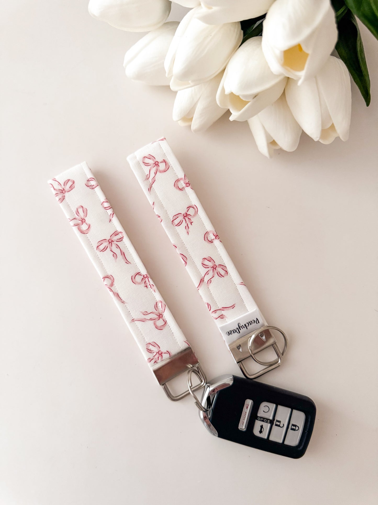 Sweet Bow Keychain