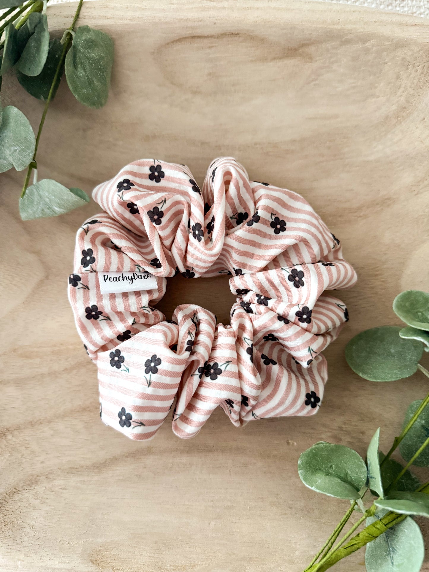 Skipper Scrunchie