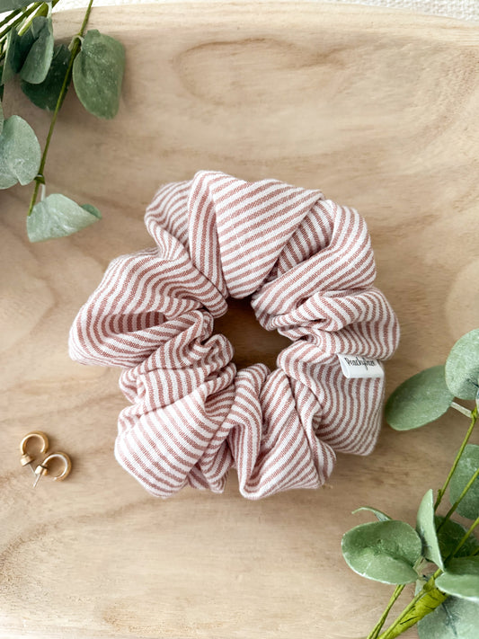Sandy Scrunchie
