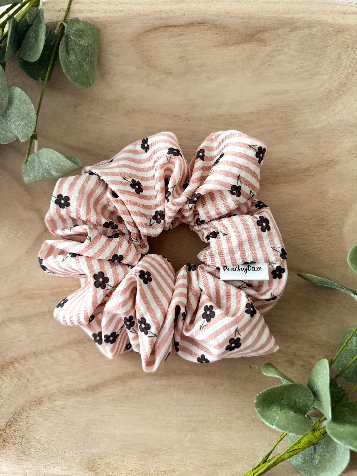 Skipper Scrunchie